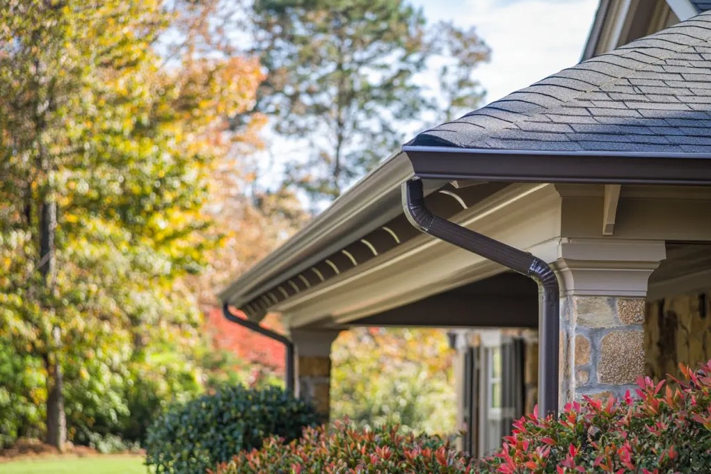 Angola, NY, trusted gutter installation contractor