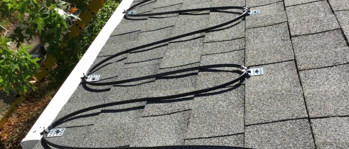 Heat cable on roof